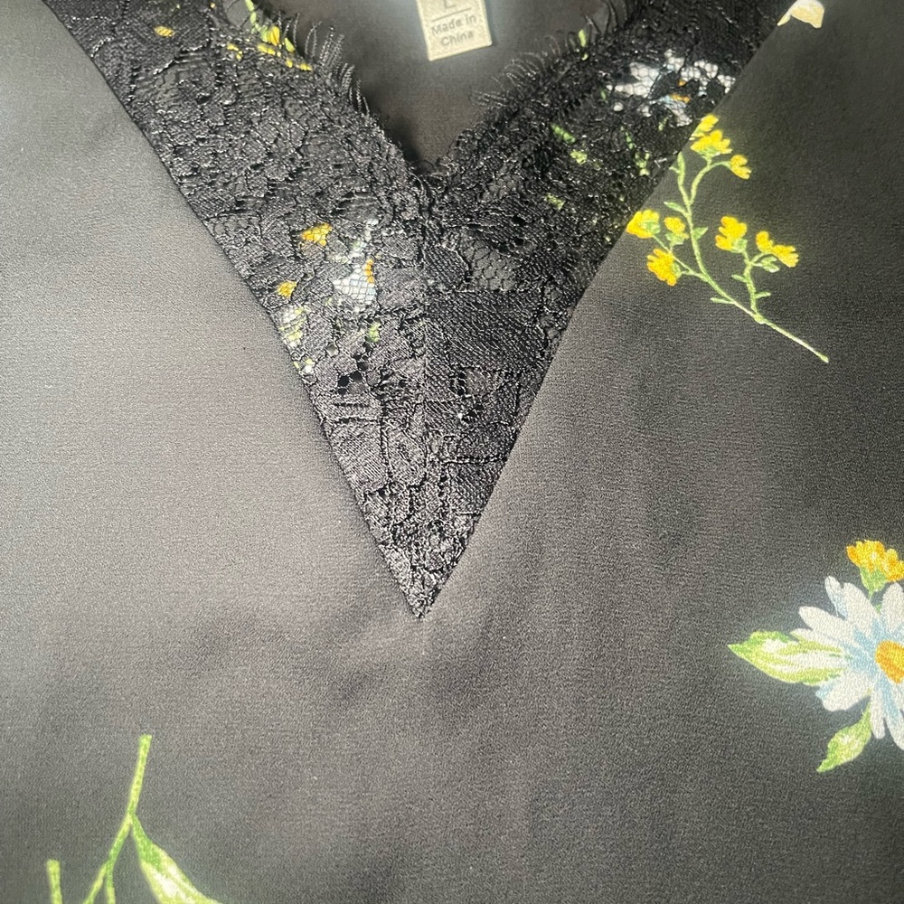 Versona Flower tank top